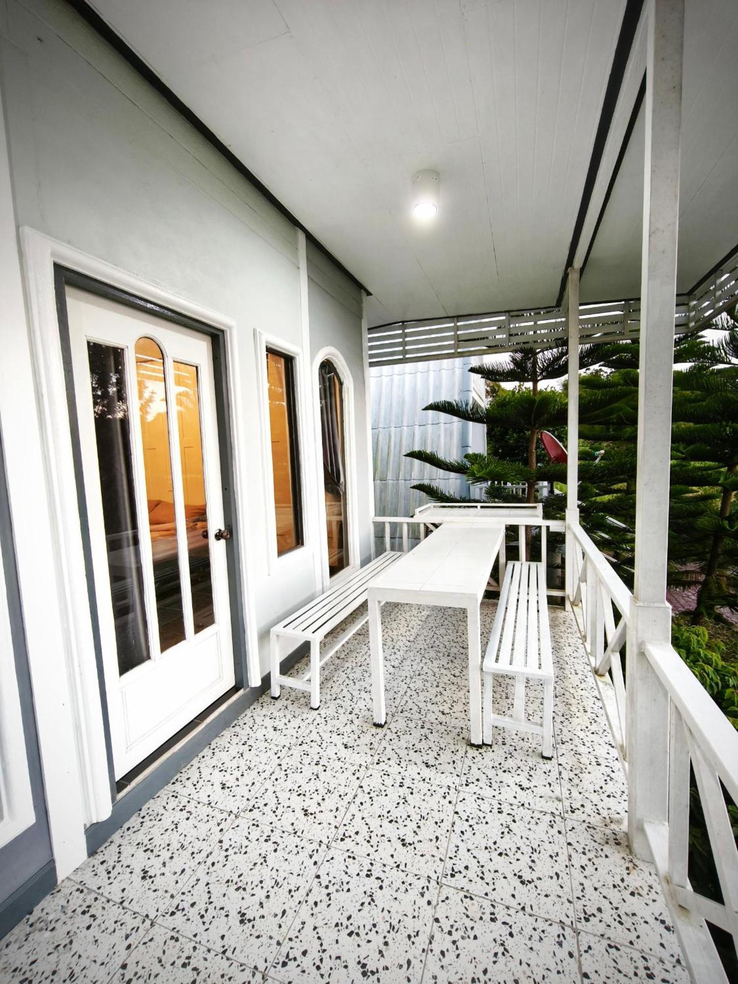 Boat And House Resort Khao Kho Room photo