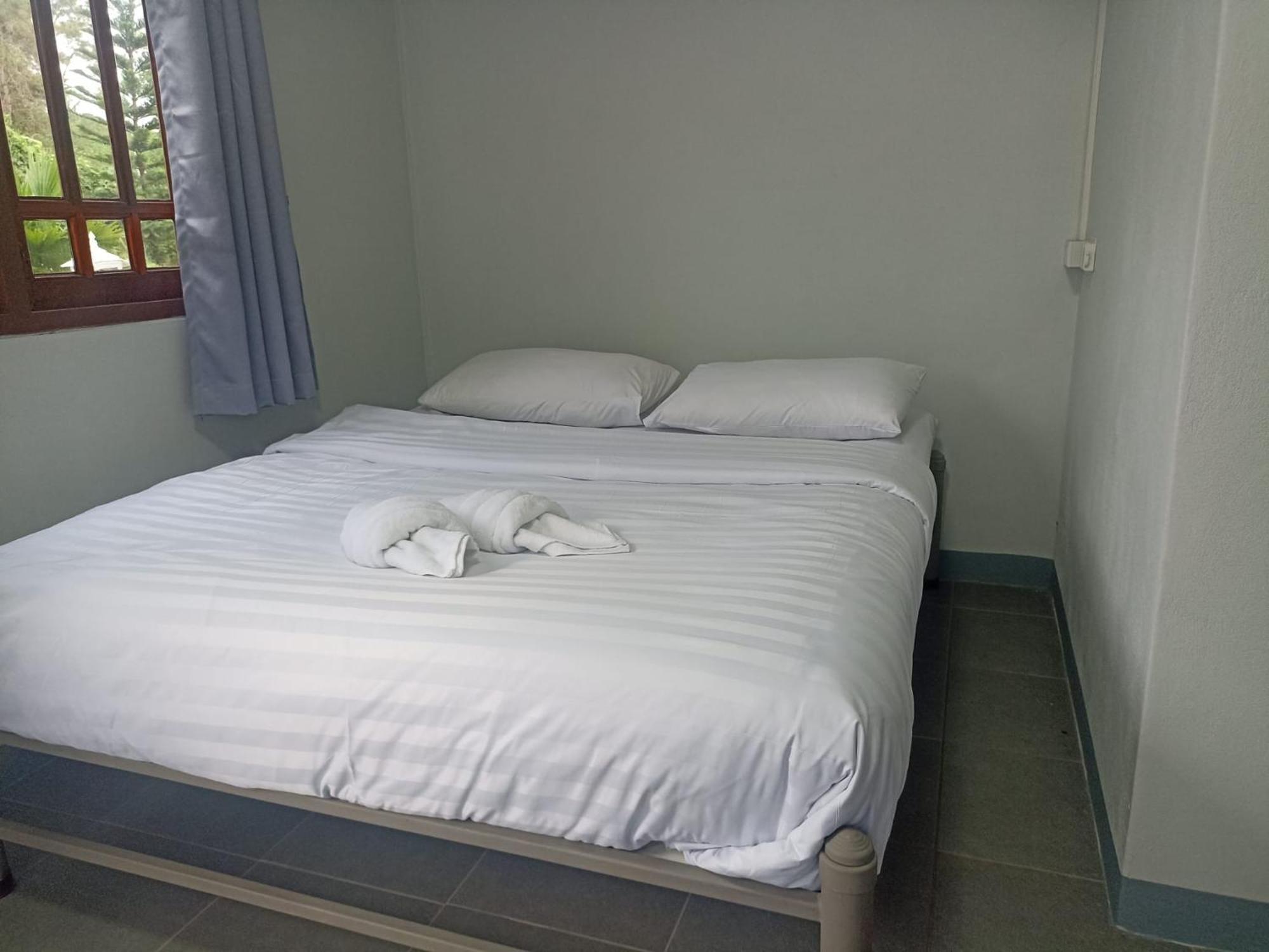 Boat And House Resort Khao Kho Exterior photo